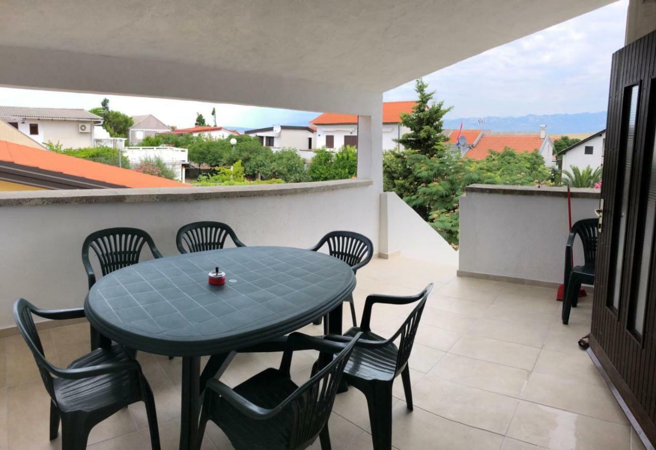 Zidak Apartman Vir